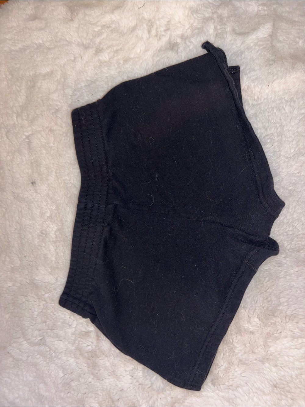 Aritzia Black Women's Cozy Fleece Shorts